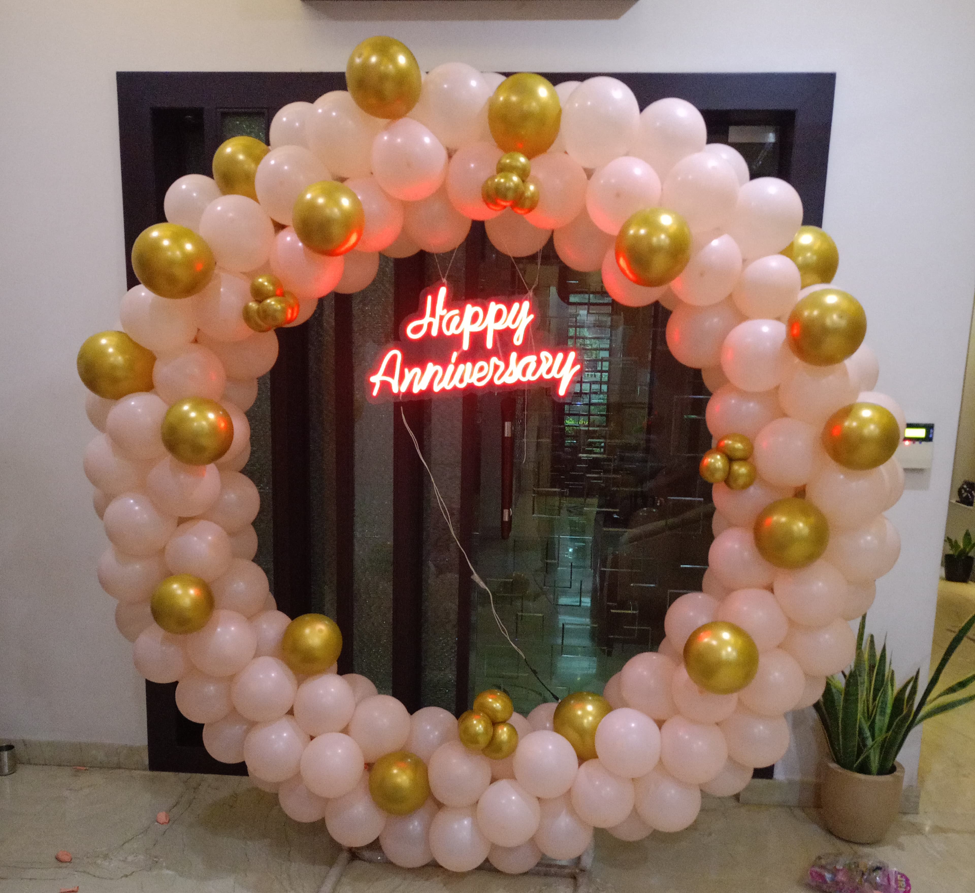 Happy Anniversary Balloon Decor