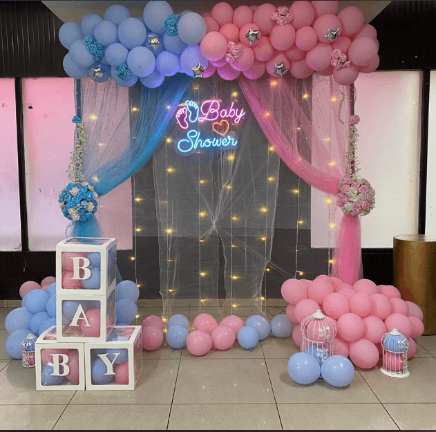 Baby Shower Balloon Decoration With Net Curtains.PNG