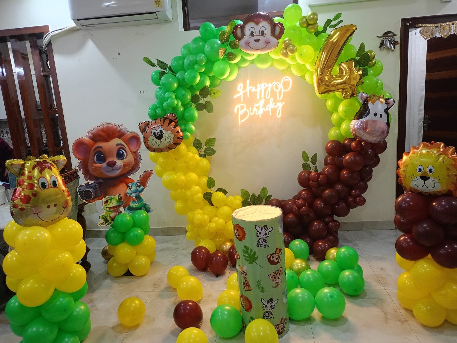 Jungle Theme Ring Fourth Birthday Decor